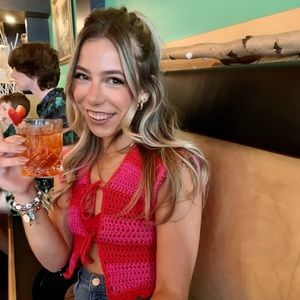 Meet your Posher, Lauren